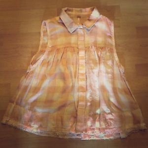 FREE PEOPLE Pink Sleeveless Button Up Top.